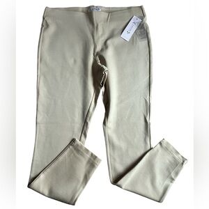 NWT NANETTE LEPORE STRAIGHT LEG DRESS PANTS IN WARM SAND. SIZE MEDIUM